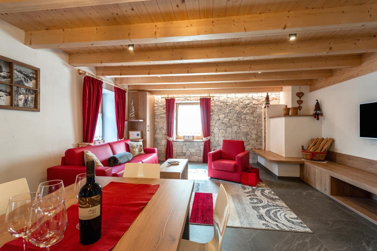 Ciasa Sas Da Le Doudesc Daire Vigo di Fassa Dış mekan fotoğraf