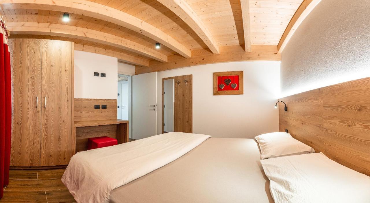 Ciasa Sas Da Le Doudesc Daire Vigo di Fassa Dış mekan fotoğraf