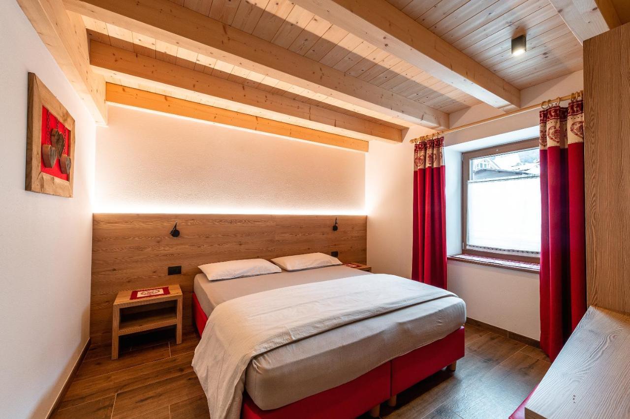 Ciasa Sas Da Le Doudesc Daire Vigo di Fassa Dış mekan fotoğraf